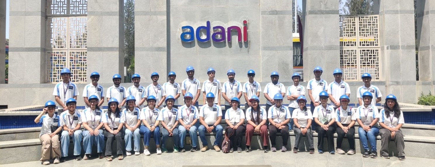 National study tour of School of Economics and Commerce