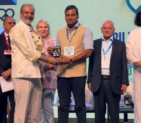Dr. Rahul V. Karad Conferred with “I AM PEACEMAKER CHAMPION AWARD”