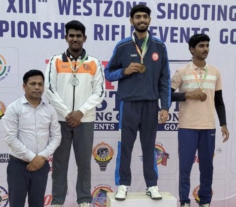 Ranveer Pardeshi Wins Four Medals at West Zone Rifle Shooting Competition
