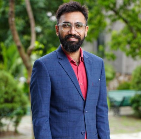 Mr. Rutwick Vyas