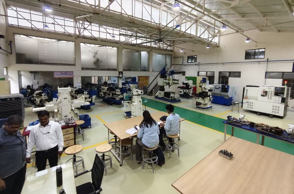 Machine-Shop