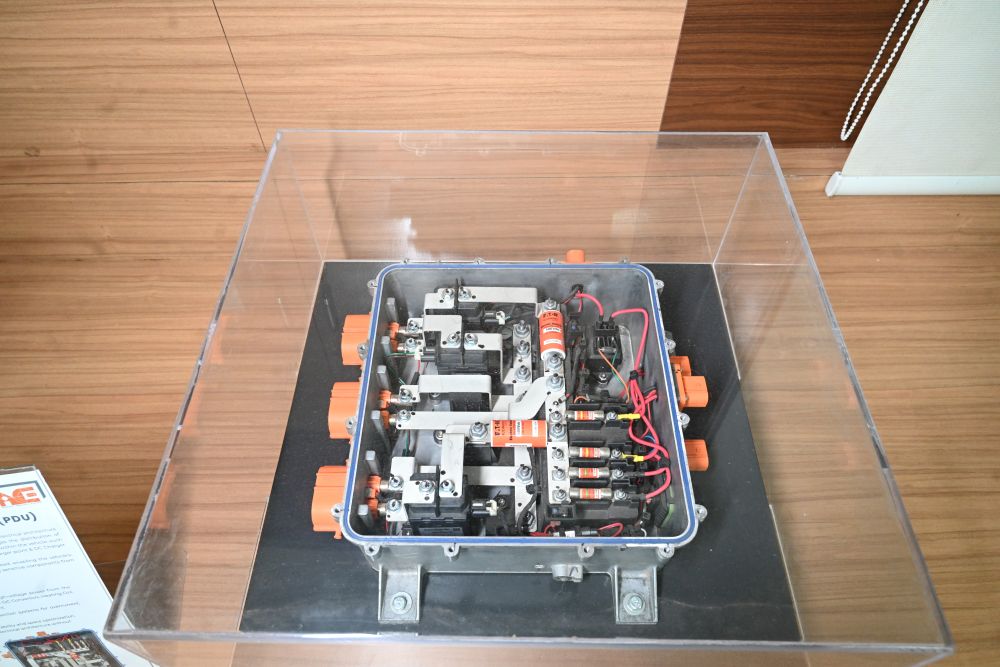 Power-Distribution-Unit